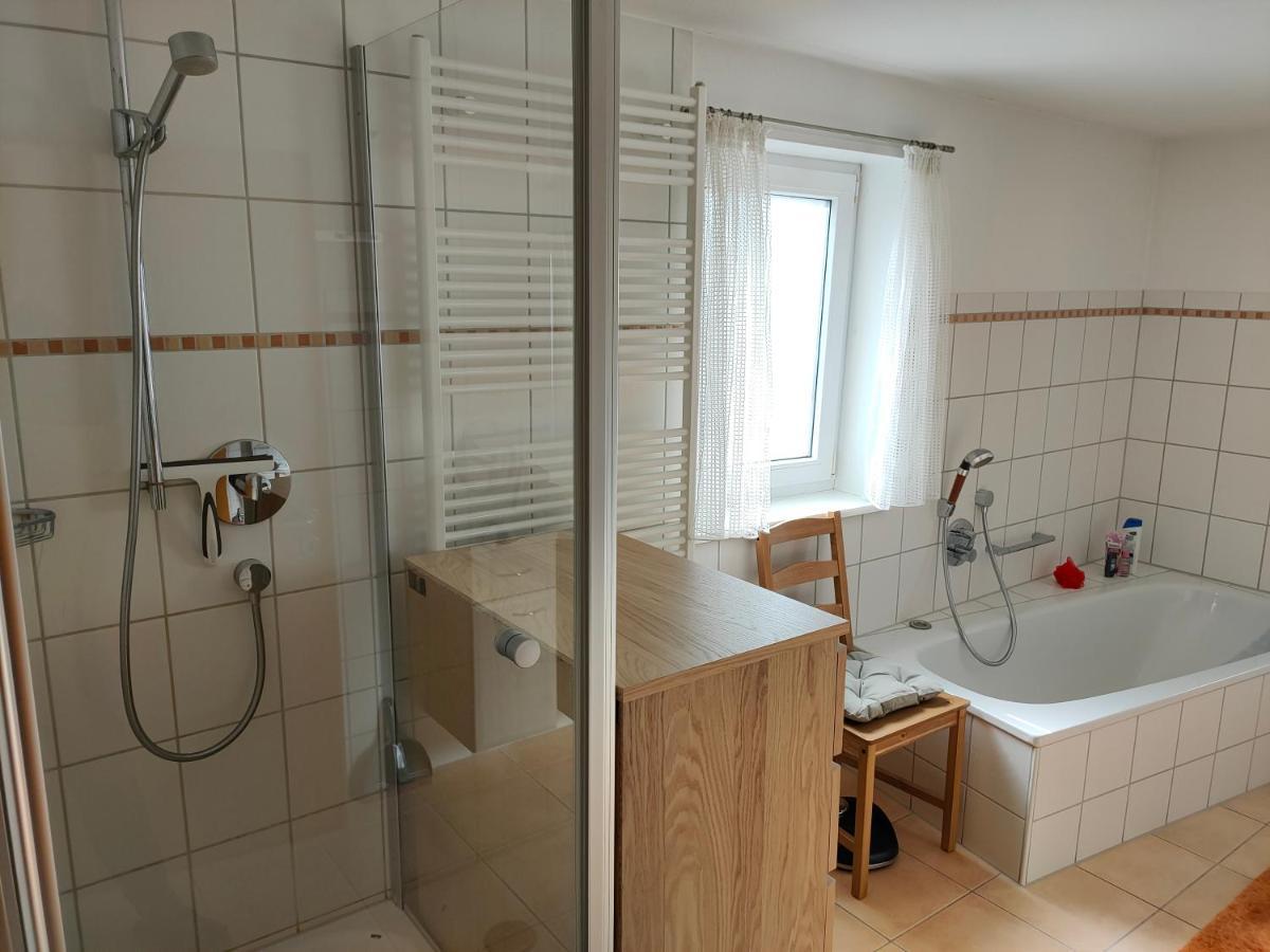 Zentrale & Ruhige Ferienwohnung Mössingen Buitenkant foto
